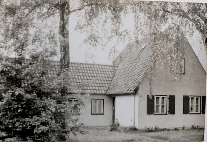 Das Wohnhaus in früheren Zeiten (Foto: hajo)